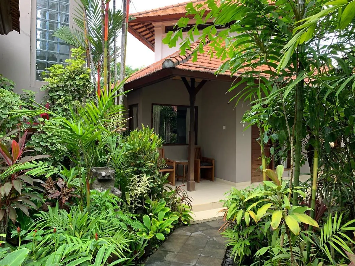 Taman Harum Cottages Ubud 3*,